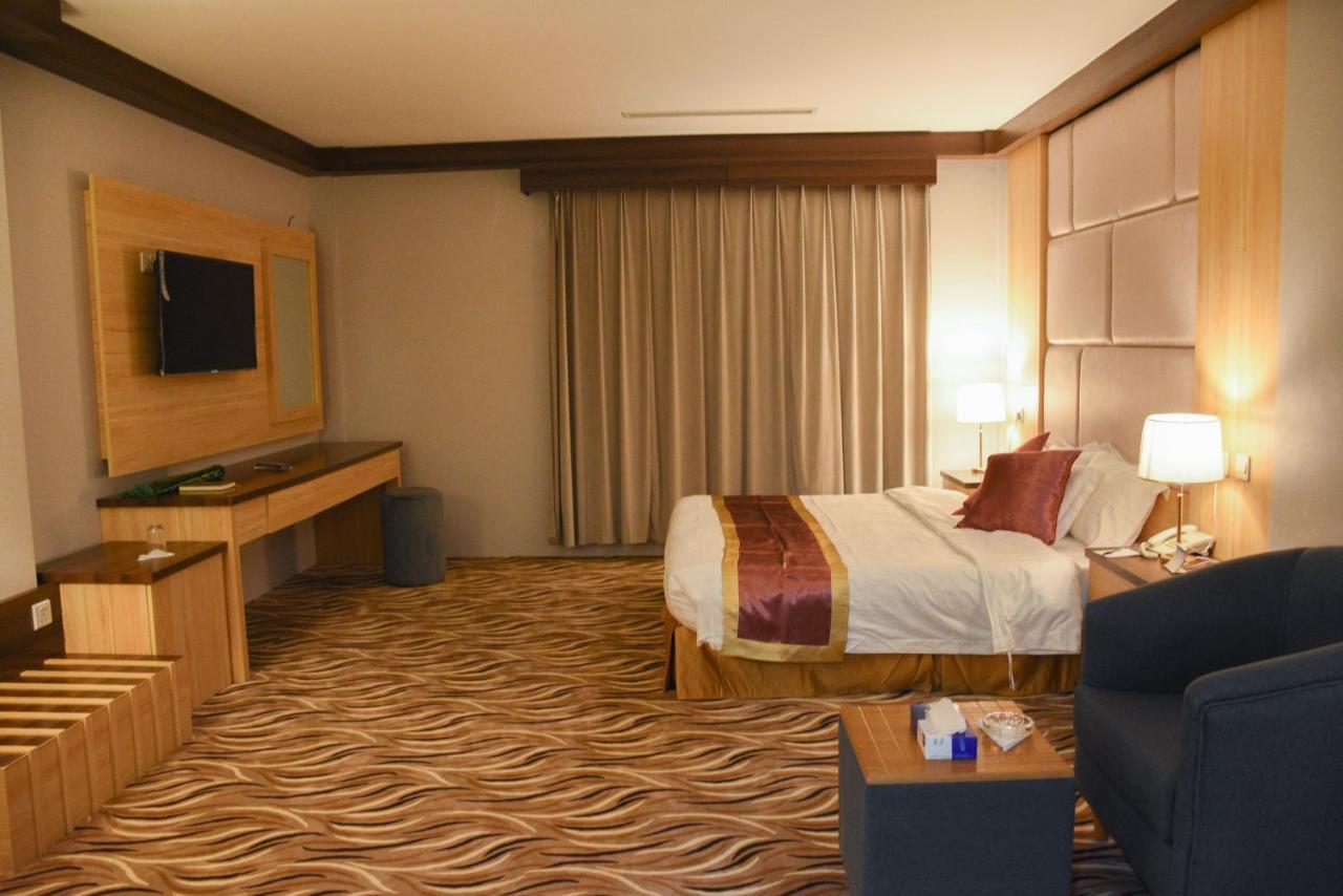 Florida Inn Hotel Najran Ngoại thất bức ảnh