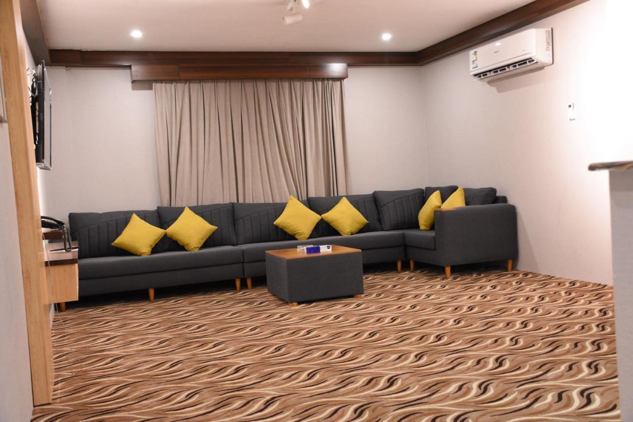 Florida Inn Hotel Najran Ngoại thất bức ảnh