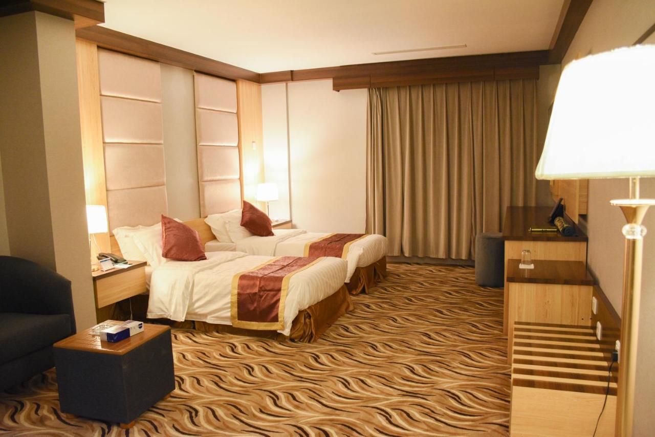 Florida Inn Hotel Najran Ngoại thất bức ảnh